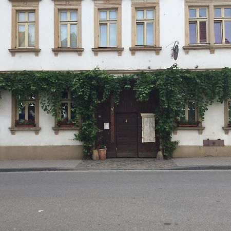 Vivo-Vino Bed and Breakfast Weisenheim am Sand Exteriör bild